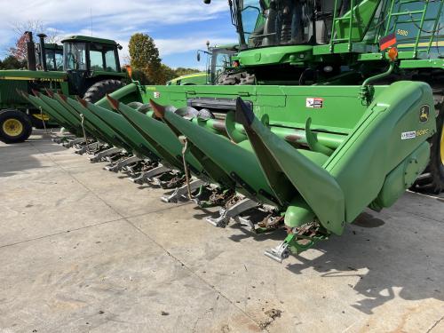2010 John Deere 608C