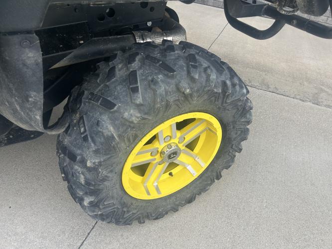 John Deere XUV 825I GREEN