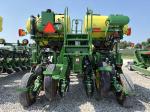 John Deere 1775NT