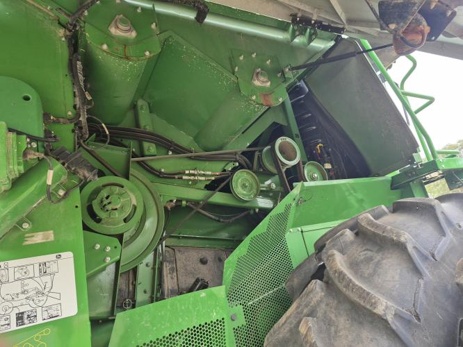 John Deere S780