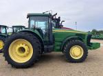 John Deere 8320