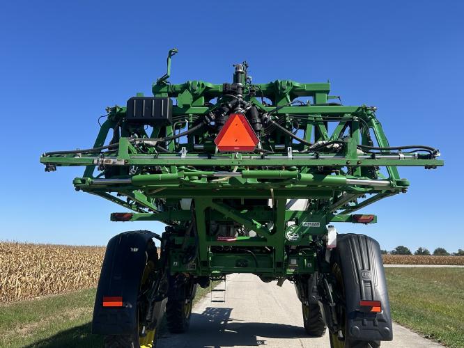 John Deere 616R