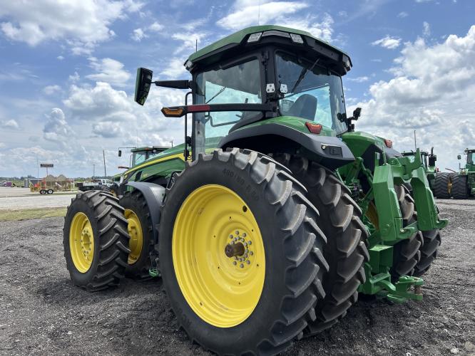 John Deere 8R 410