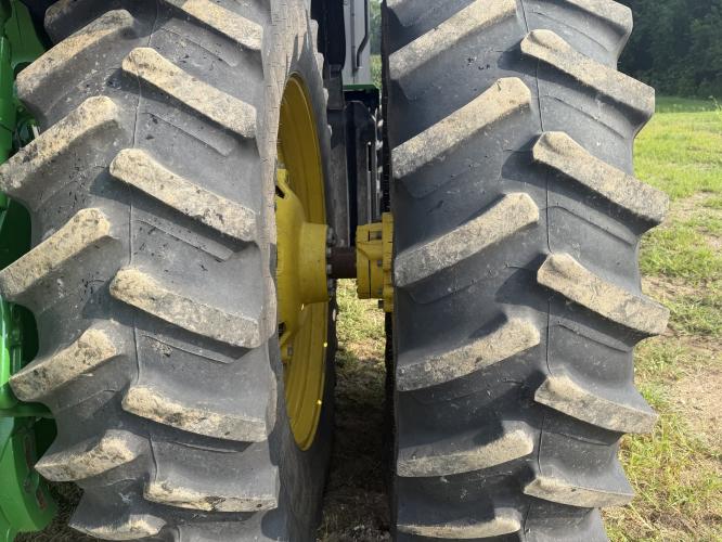John Deere 8R 410