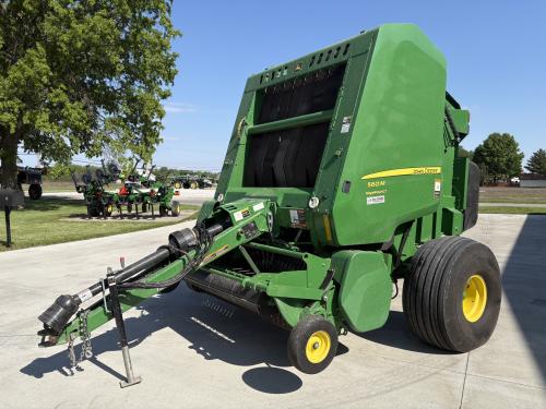 2020 John Deere 560M