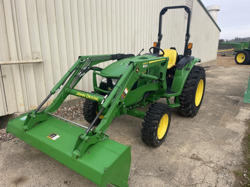 2024 John Deere 4052M