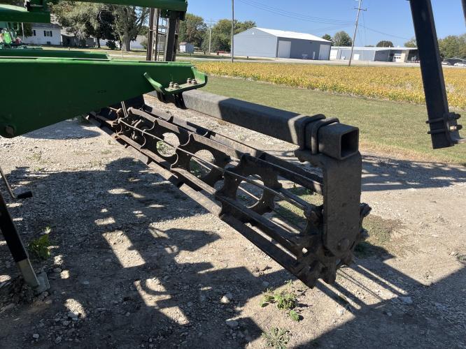 John Deere 2623VT