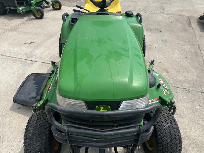 John Deere X720