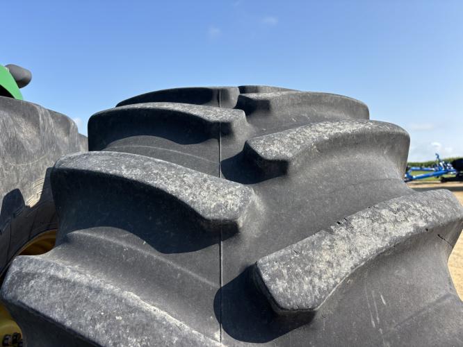 John Deere 9530