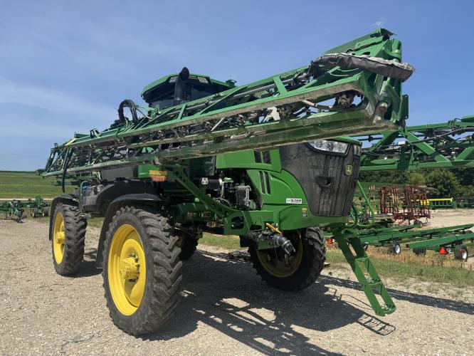John Deere 412R