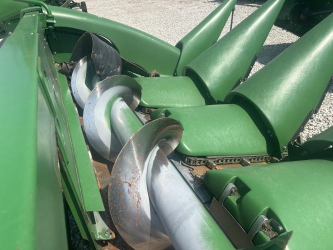 John Deere 708C