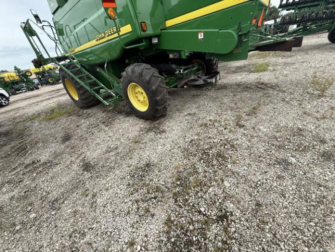 John Deere 9550