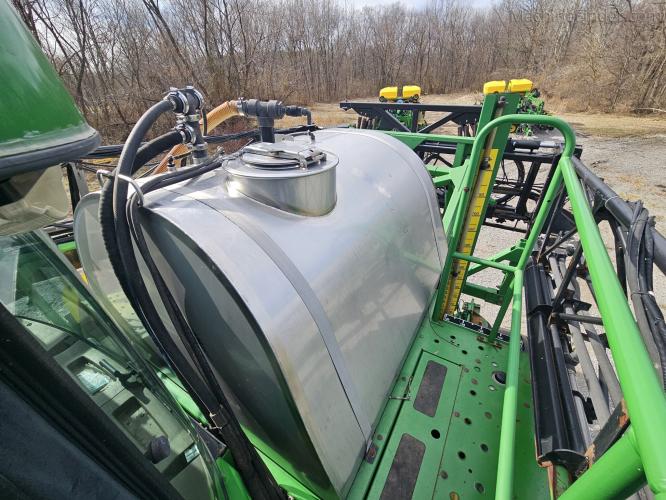 John Deere 4720