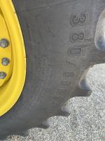 John Deere 6215R