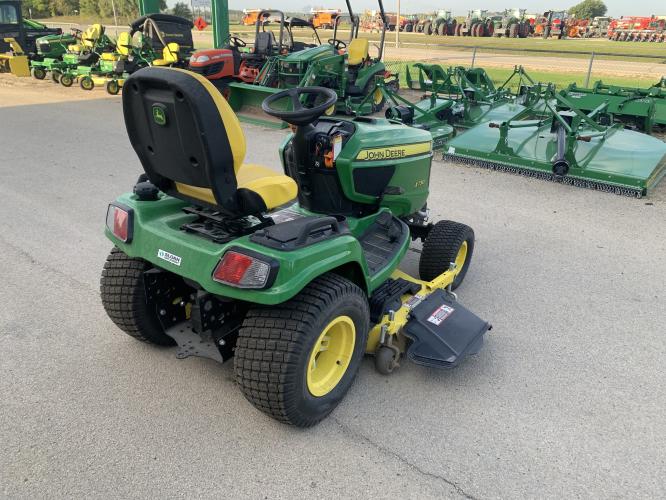 John Deere X730