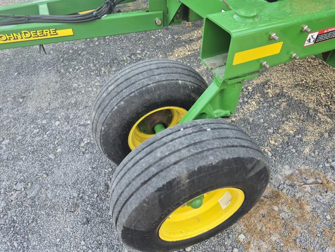John Deere 1990