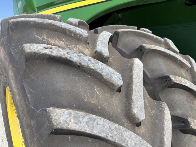 John Deere S780