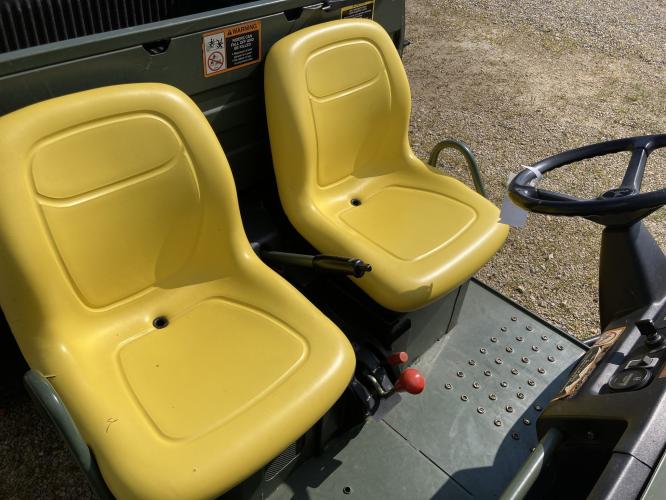 John Deere 4X2 TRAIL