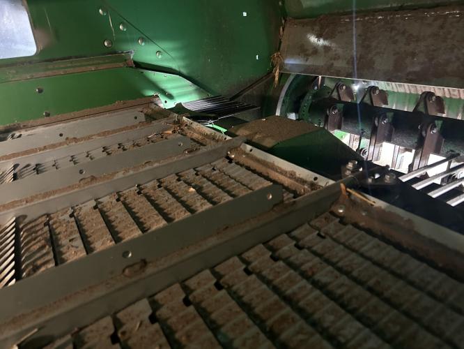 John Deere S770