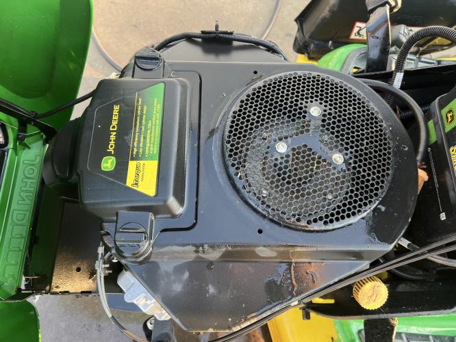 John Deere X380