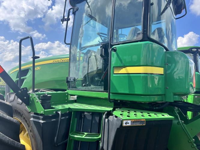 John Deere 9430