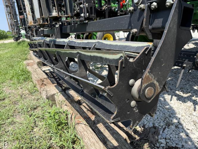 John Deere 2330