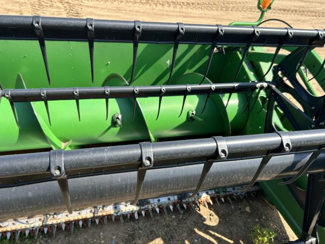 John Deere 625F