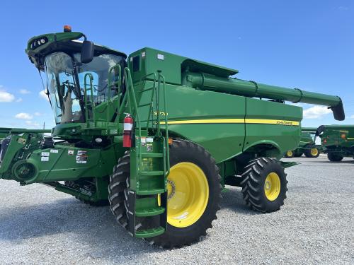 2020 John Deere S770