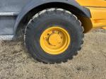 John Deere 324L