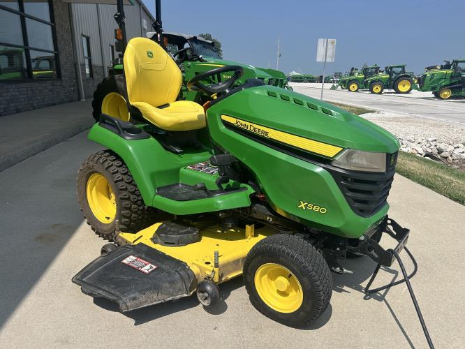 John Deere X580