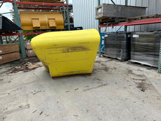 John Deere AA61447 / AA82882 50 bu CCS seed tank