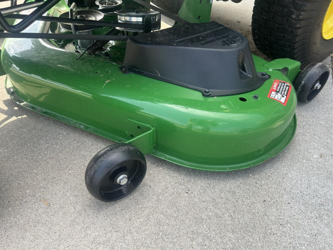 John Deere S140