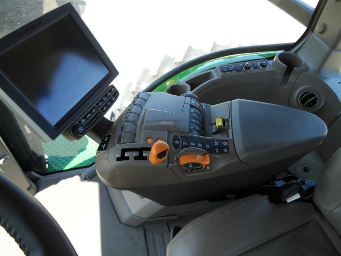 John Deere 8R 340