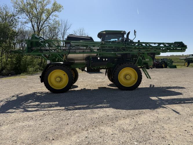 John Deere 412R