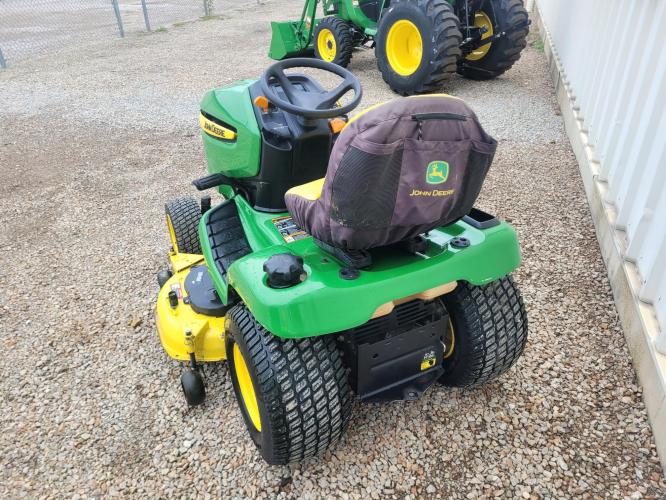 John Deere X320