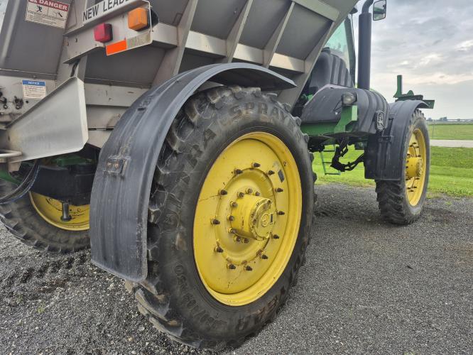 John Deere 4920