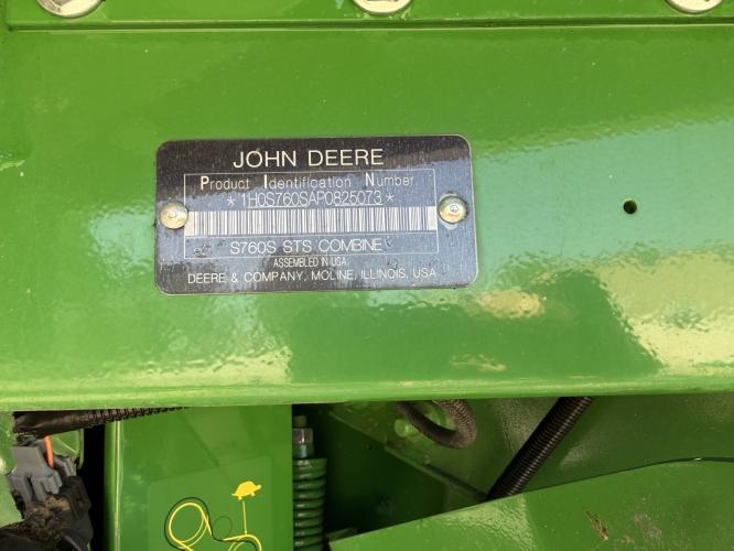 John Deere S760