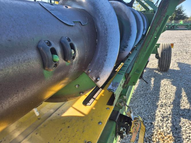 John Deere 625F