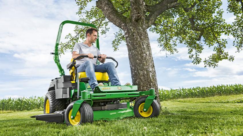 John Deere Lawn Mowers