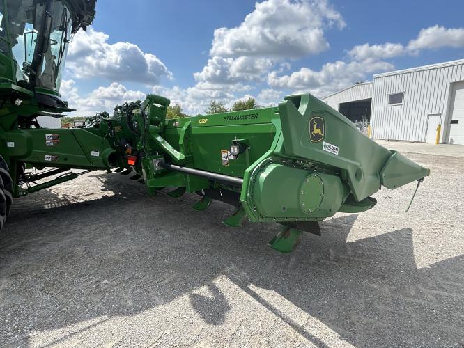 John Deere C12F StalkMaster