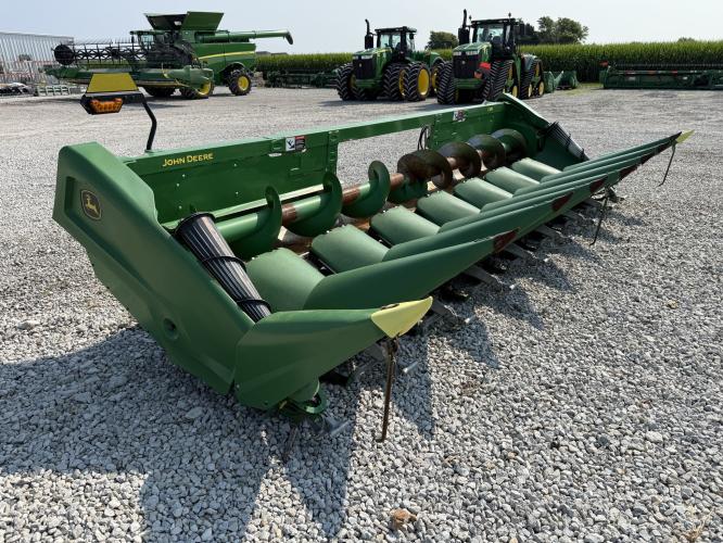 John Deere C8R