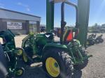 John Deere 3033R