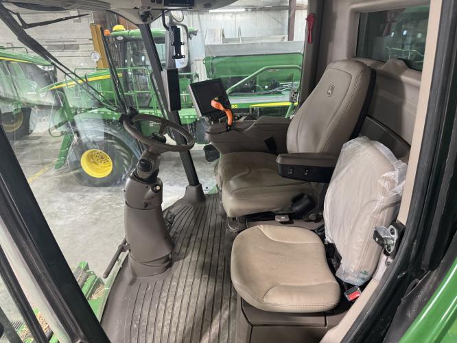John Deere S780