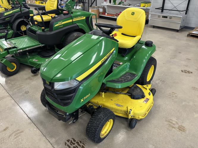 John Deere X390