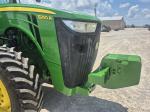 John Deere 8260R