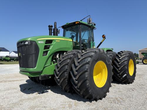 2010 John Deere 9530