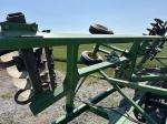 John Deere 2720