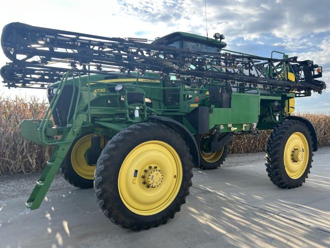 John Deere 4730
