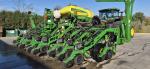 John Deere 1790