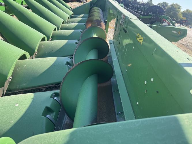 John Deere C8R